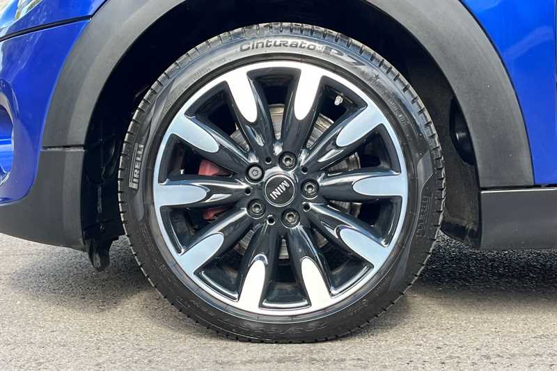 Used MINI Hatch 2020 for sale - 77309997: Photo 11