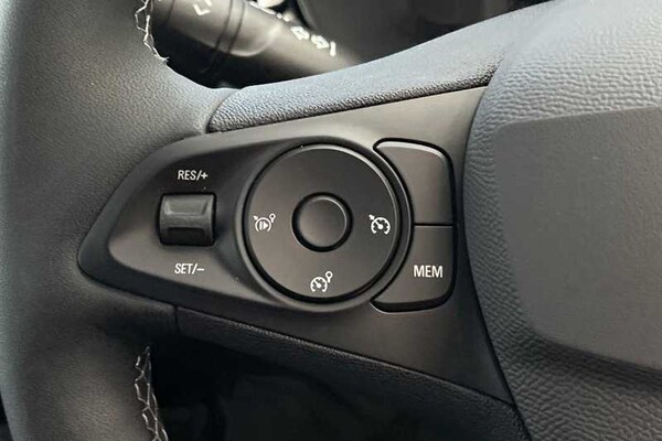 Used Vauxhall Corsa 2025 for sale - 76125115: Photo 21
