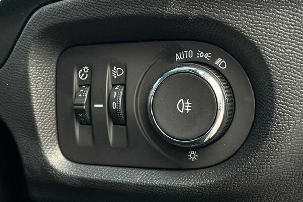 Used Vauxhall Corsa 2025 for sale - 76125115: Photo 43