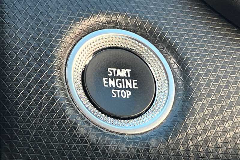 Used Renault Clio 2019 for sale - 76955954: Photo 43