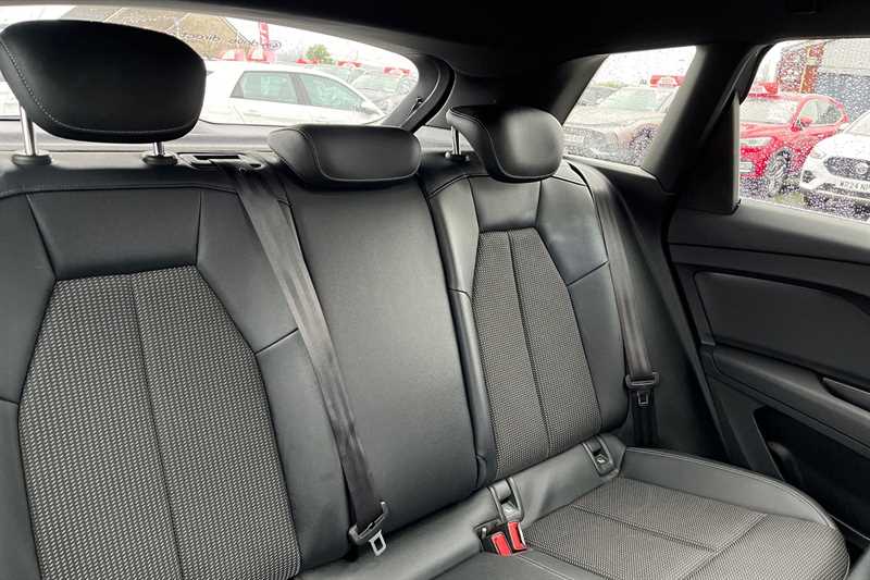 Used Audi Q4 e-tron 2021 for sale - 78143563: Photo 24