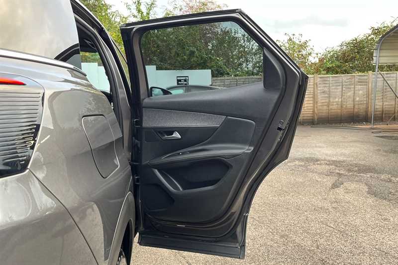 Used Peugeot 3008 2020 for sale - 77362935: Photo 40