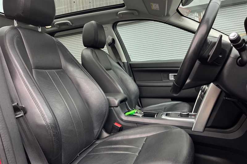 Used Land Rover Discovery Sport 2019 for sale - 76524790: Photo 23