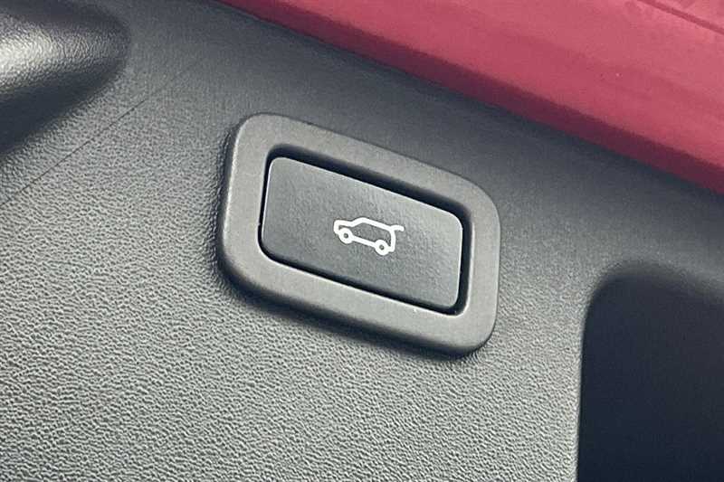 Used Land Rover Discovery Sport 2019 for sale - 76524790: Photo 39