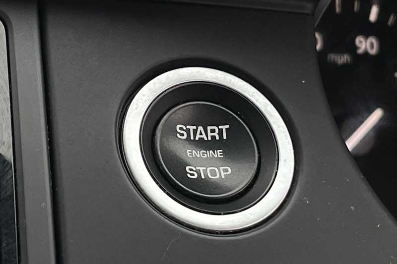 Used Land Rover Discovery Sport 2019 for sale - 76524790: Photo 46