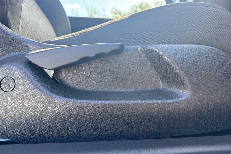 Used Vauxhall ADAM 2018 for sale - 78217338: Photo 26