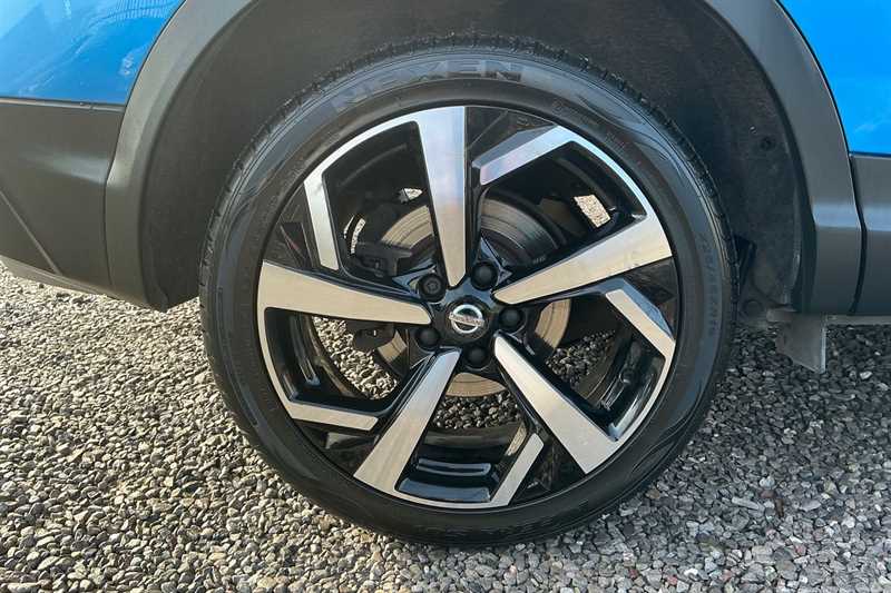 Used Nissan Qashqai 2017 for sale - 77757080: Photo 9