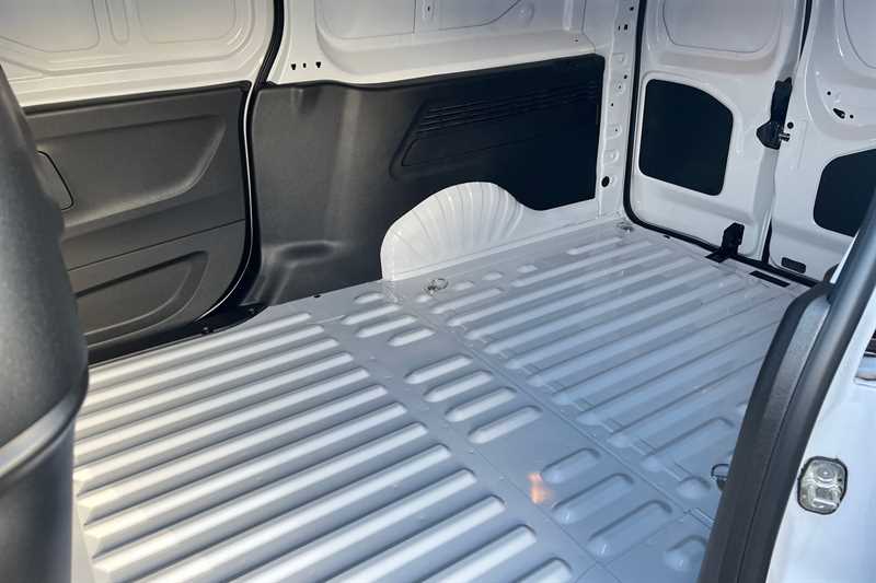 Used Vauxhall Combo 2025 for sale - 78160857: Photo 40