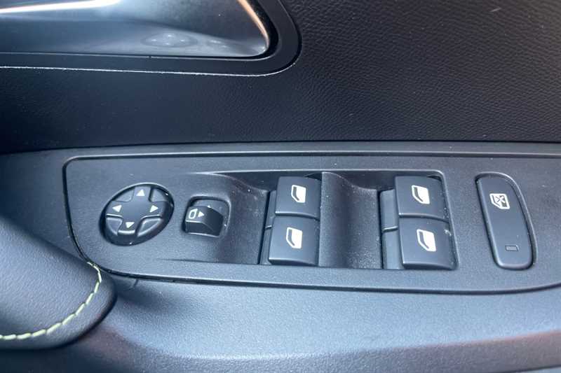 Used Peugeot E-2008 for sale - 78222228: Photo 16