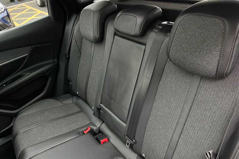 Used Peugeot 3008 2018 for sale - 76124955: Photo 24