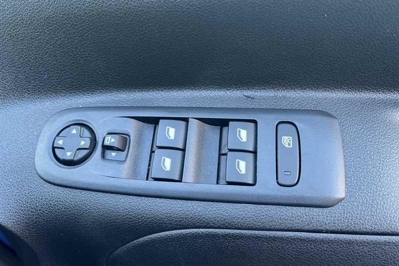 Used Vauxhall Combo Life 2022 for sale - 77309790: Photo 16