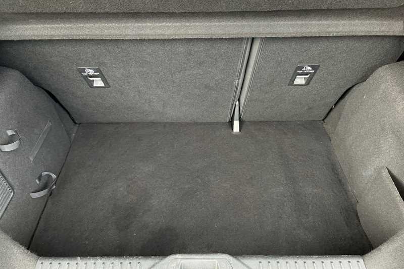 Used Ford Fiesta 2019 for sale - 76525090: Photo 25