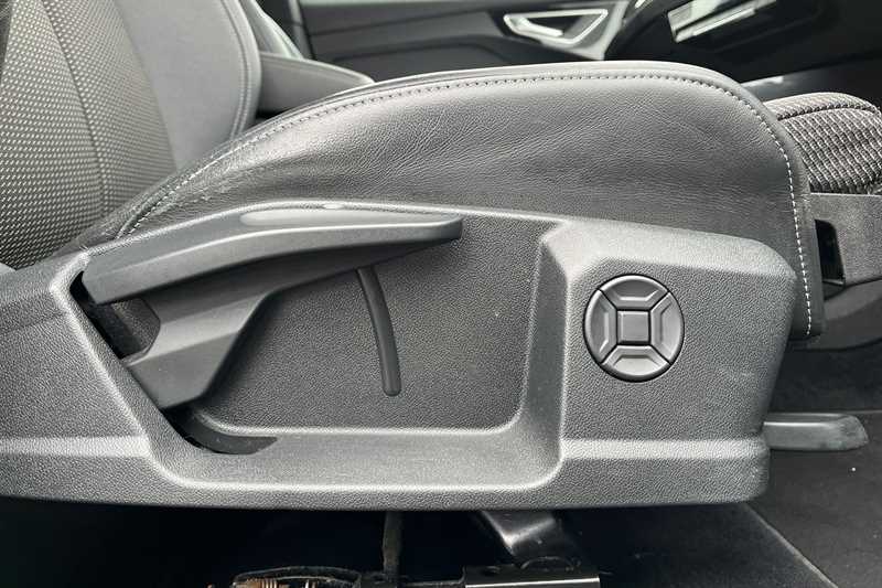 Used Audi Q4 e-tron 2021 for sale - 78208036: Photo 26