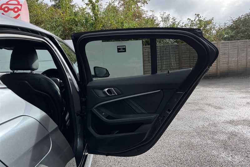 Used BMW 1 Series 2020 for sale - 76242653: Photo 39