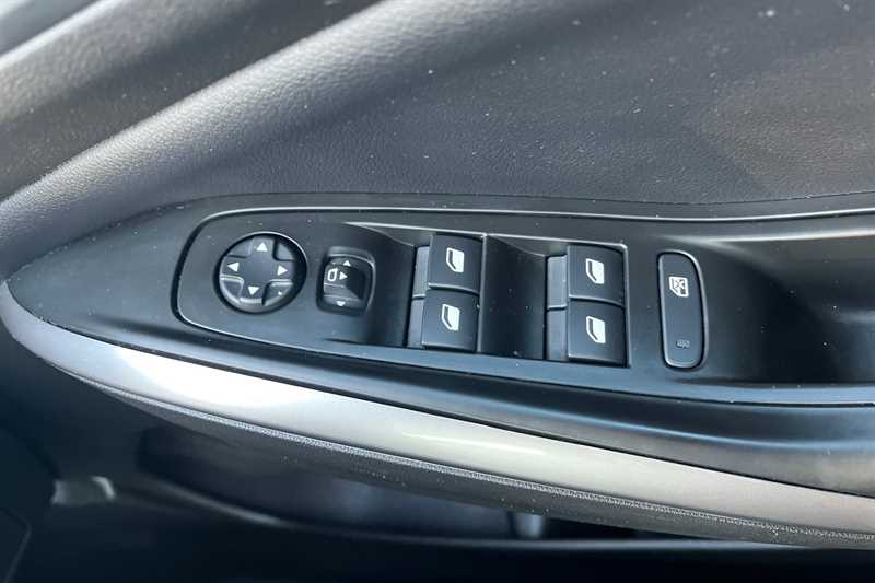 Used Vauxhall Grandland 2022 for sale - 77929463: Photo 16