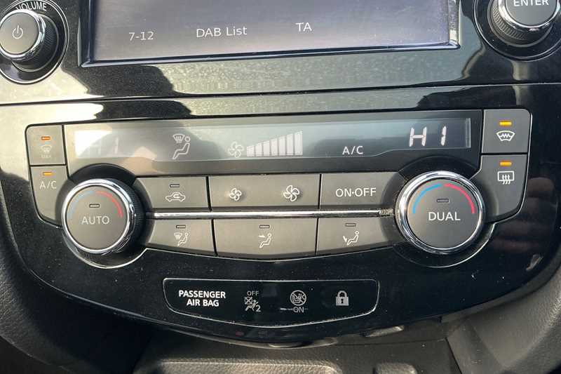 Used Nissan Qashqai 2017 for sale - 77812229: Photo 15