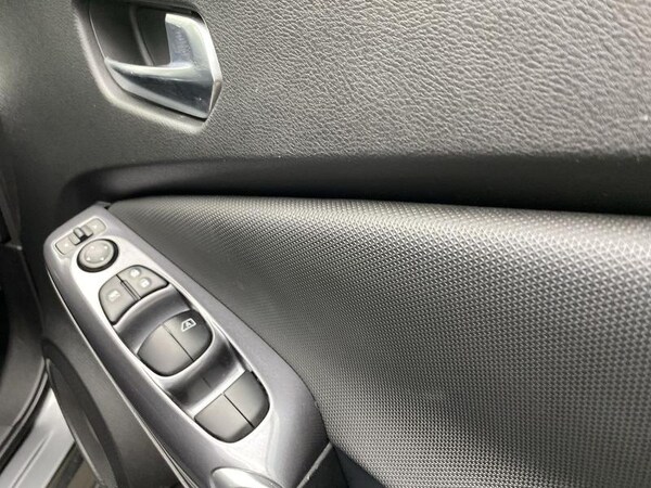 Used Nissan Juke 2023 for sale - 76332441: Photo 17