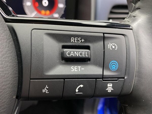 Used Nissan Qashqai 2023 for sale - 75632642: Photo 12