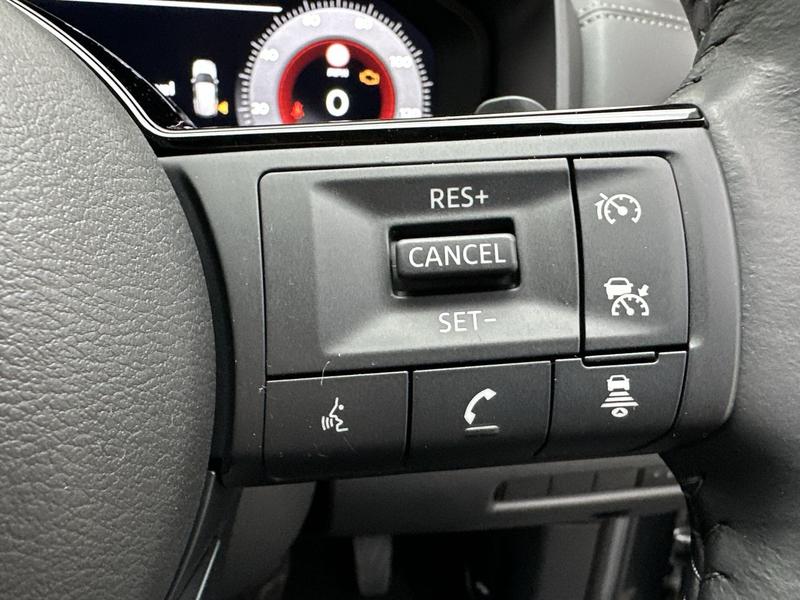 Used Nissan X-Trail 2023 for sale - 76653437: Photo 12