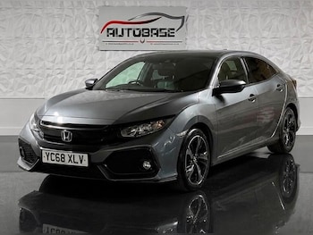 Used Honda Civic 2018 for sale - 79622261: Photo
