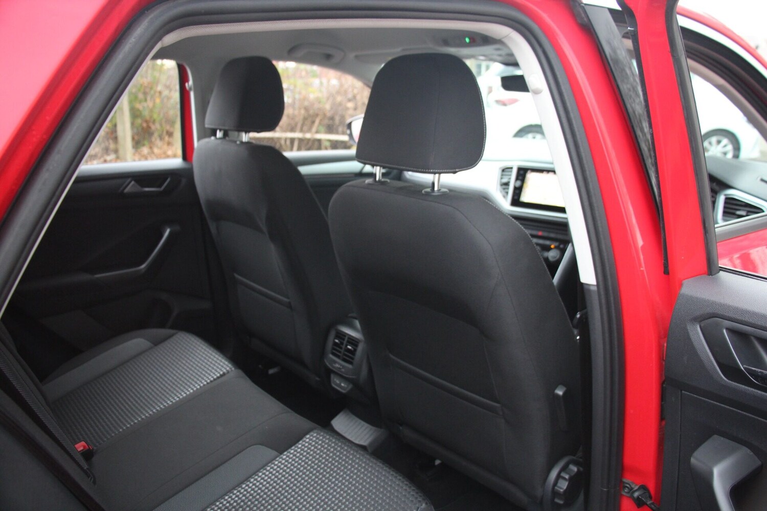 Used Volkswagen T-Roc 2021 for sale - 76495478: Photo 10