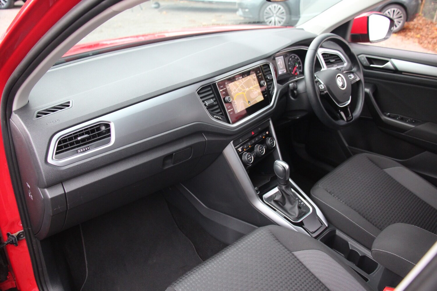 Used Volkswagen T-Roc 2021 for sale - 76495478: Photo 15