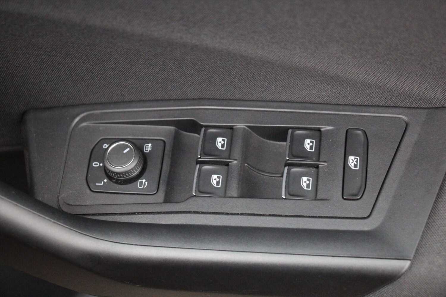 Used Volkswagen T-Roc 2021 for sale - 76495478: Photo 20