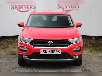 Used Volkswagen T-Roc 2021 for sale - 76495478: Photo