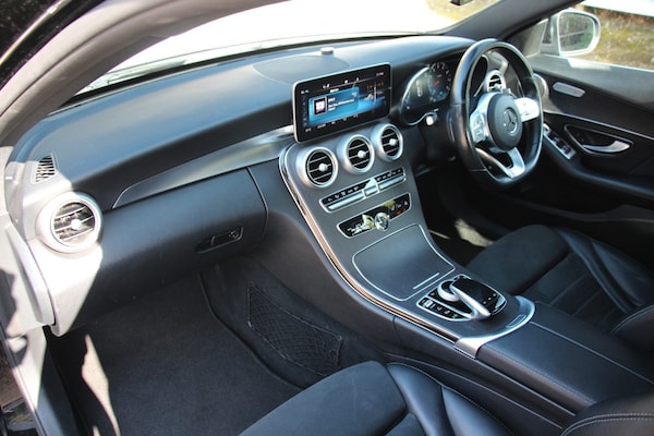 Used Mercedes-Benz C-Class 2018 for sale - 76057469: Photo 15