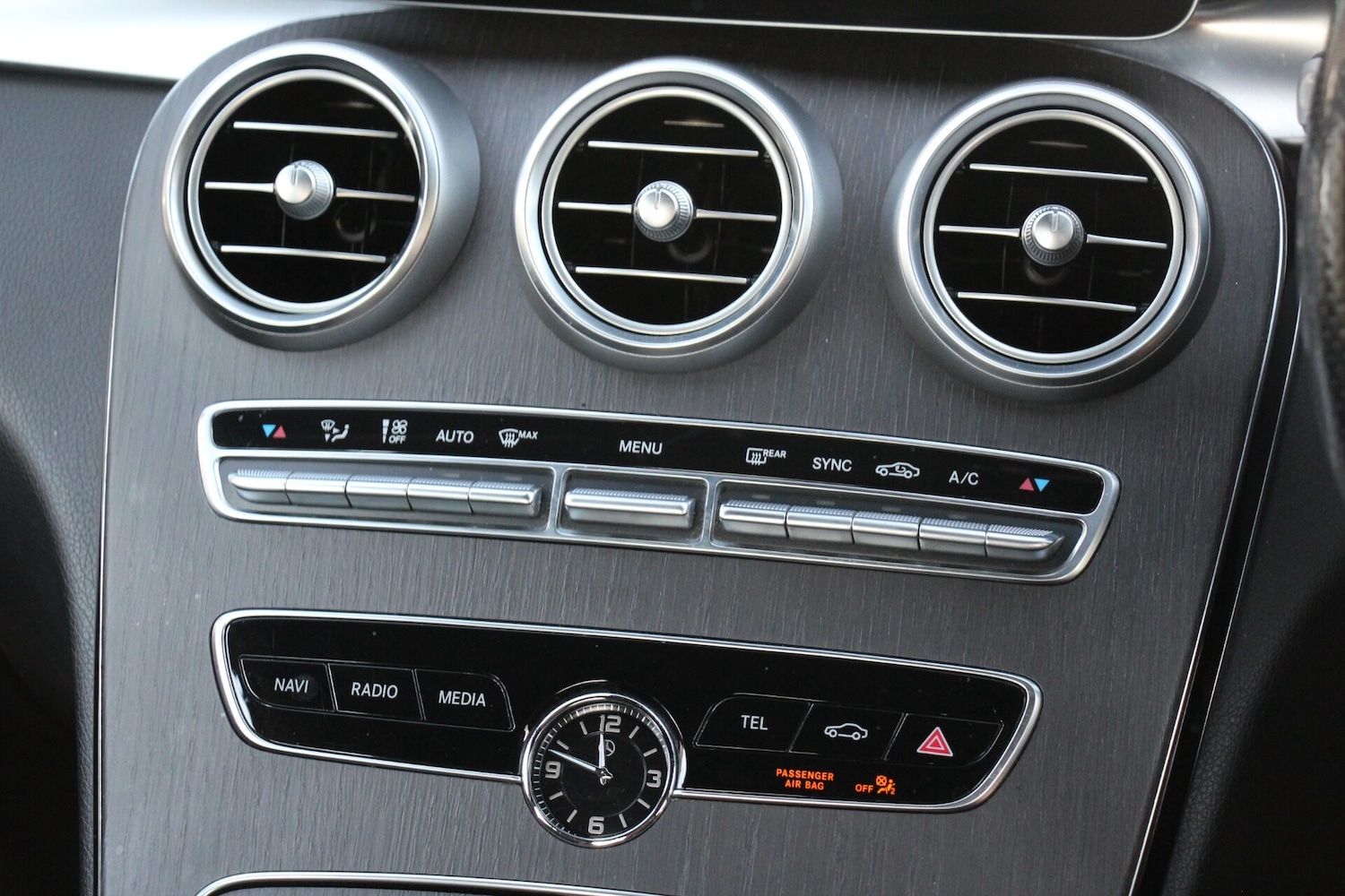 Used Mercedes-Benz C Class 2018 for sale - 76057469: Photo 18