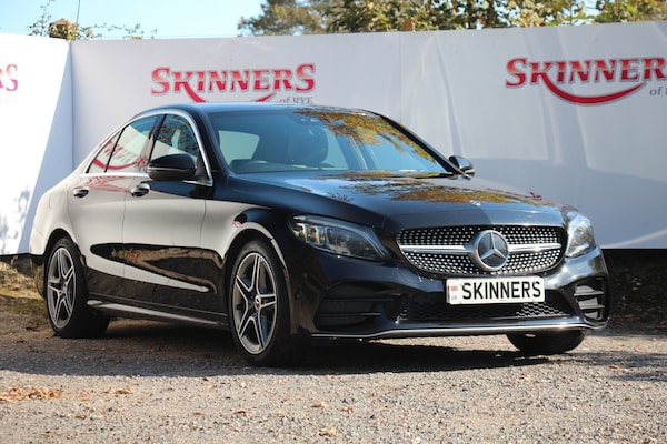 Used Mercedes-Benz C-Class 2018 for sale - 76057469: Photo 1