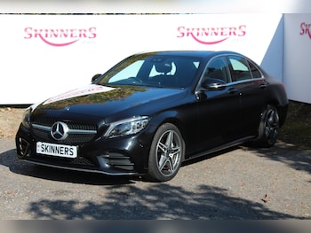 Used Mercedes-Benz C-Class 2018 for sale - 76057469: Photo 3
