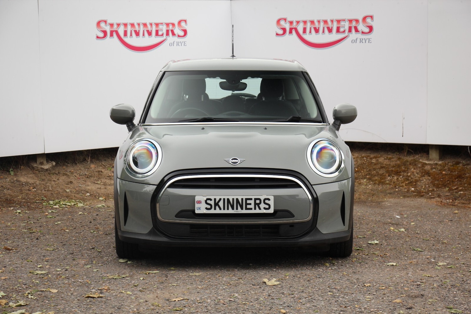 Used MINI Hatch 2021 for sale - 76672440: Photo 2