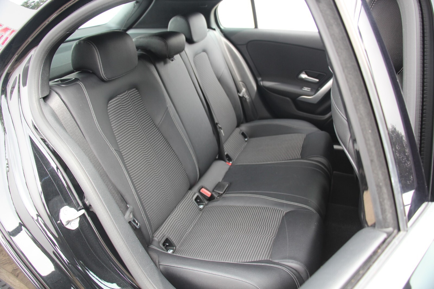 Used Mercedes-Benz A-Class 2018 for sale - 76716594: Photo 11