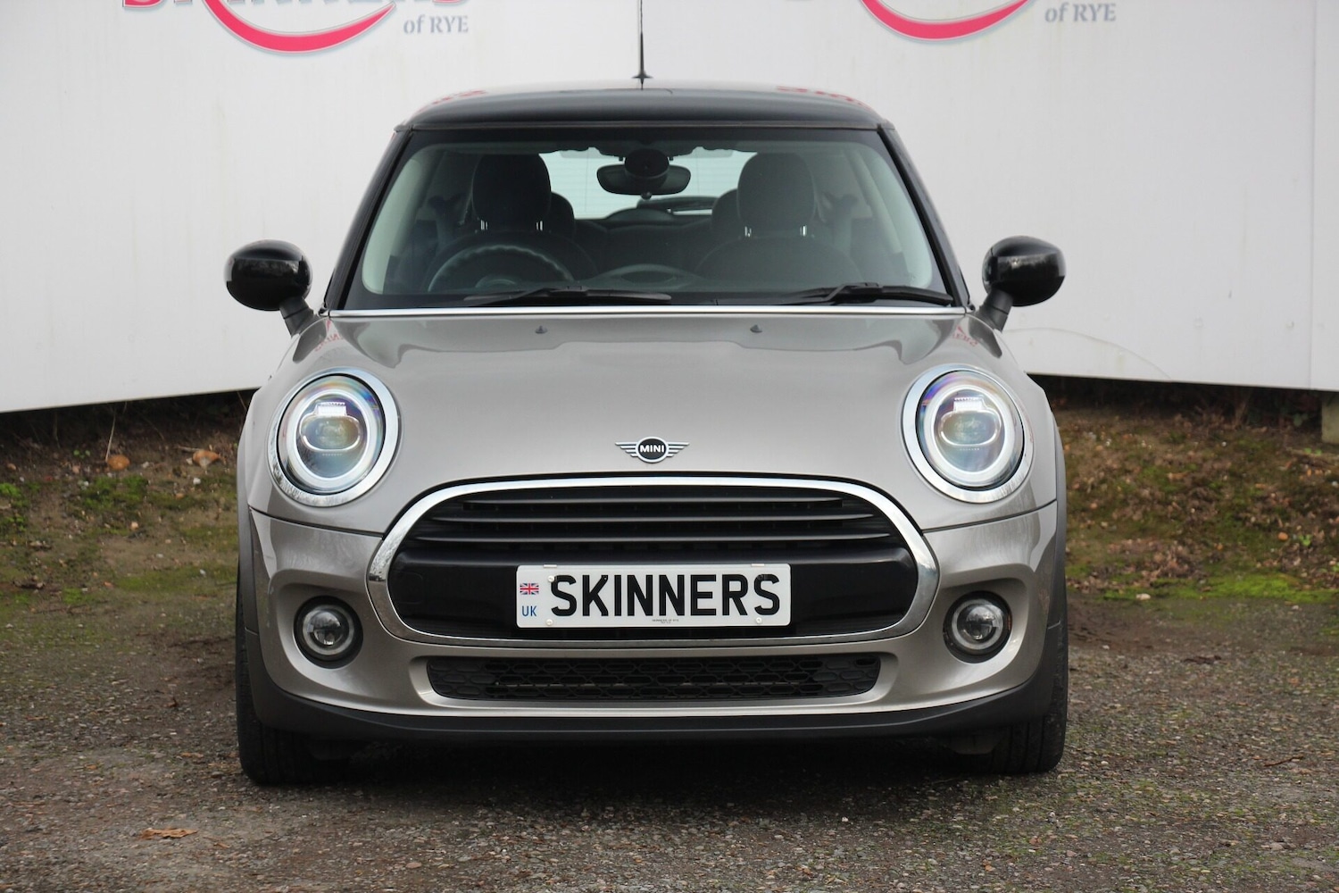 Used MINI Hatch 2020 for sale - 76883914: Photo 2