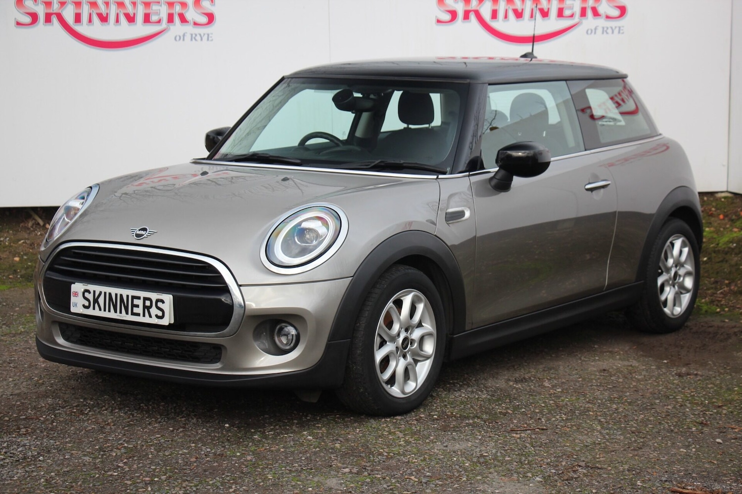 Used MINI Hatch 2020 for sale - 76883914: Photo 3