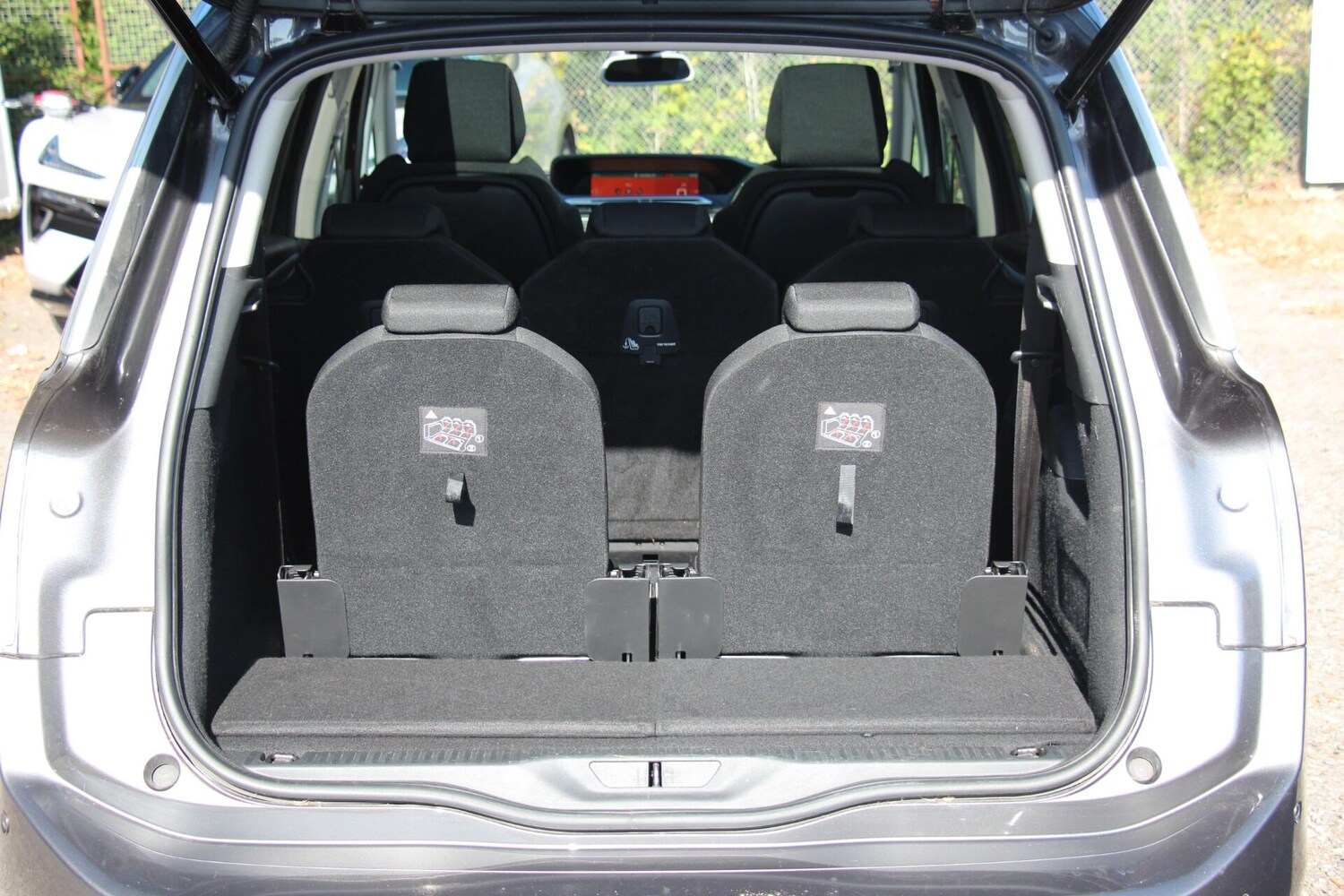 Used Citroen C4 Grand Picasso 2022 for sale - 76197782: Photo 23