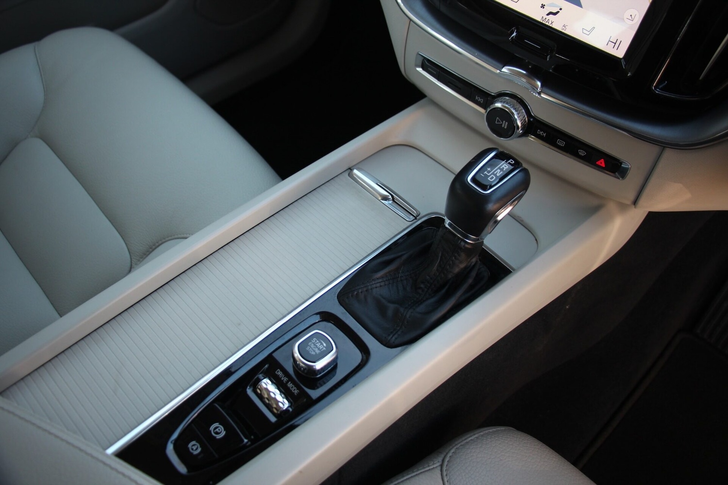 Used Volvo XC60 2019 for sale - 77286804: Photo 18