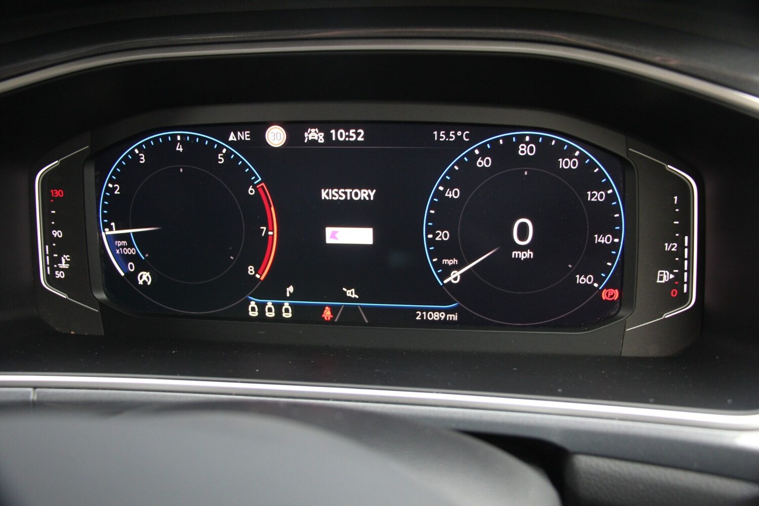 Used Volkswagen T-Roc 2023 for sale - 76129205: Photo 14