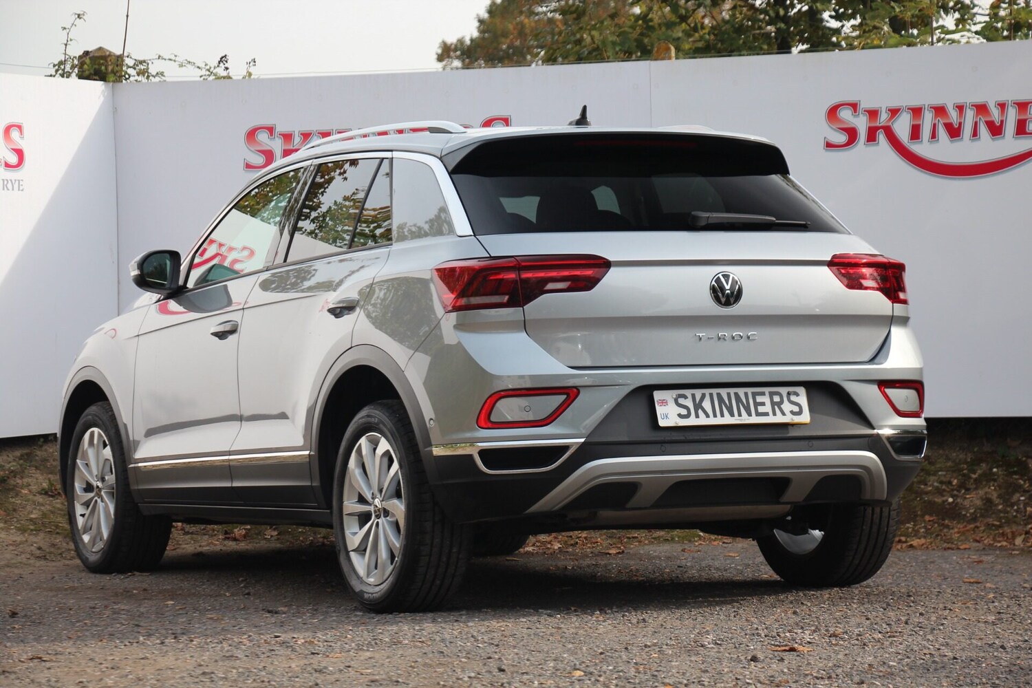 Used Volkswagen T-Roc 2023 for sale - 76129205: Photo 4