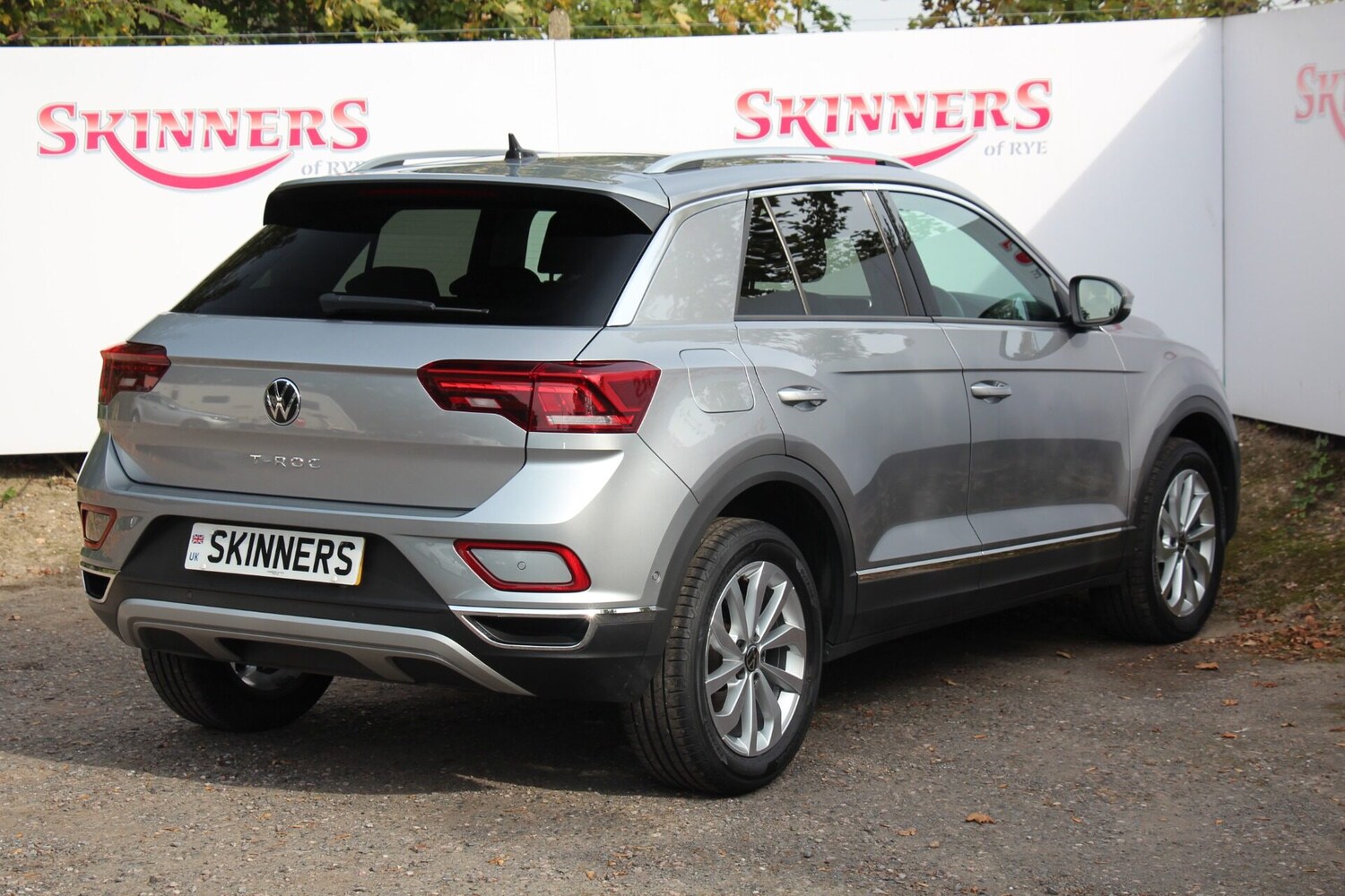 Used Volkswagen T-Roc 2023 for sale - 76129205: Photo 6