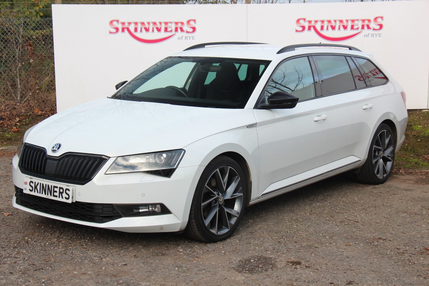 Used Skoda Superb 2017 for sale - 76569401: Photo 3