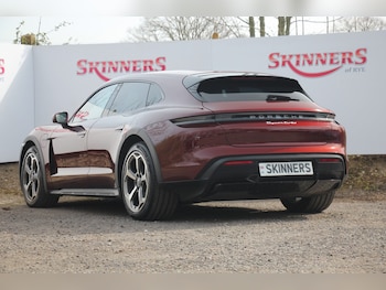 Used Porsche Taycan 2021 for sale - 78084070: Photo