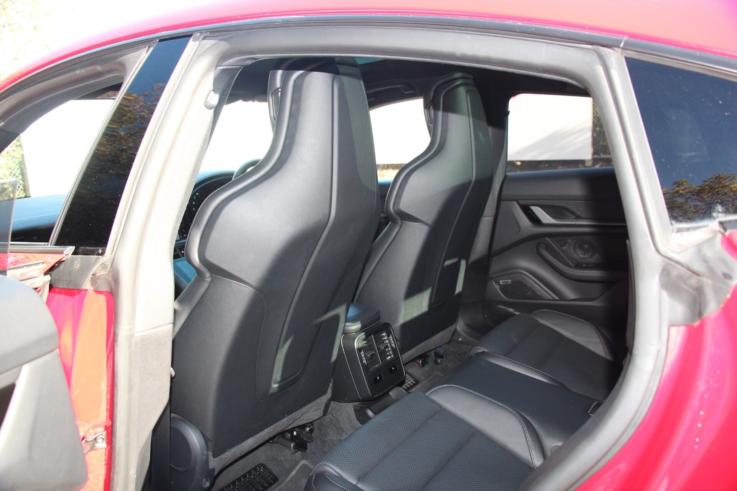 Used Porsche Taycan 2021 for sale - 76292367: Photo 13