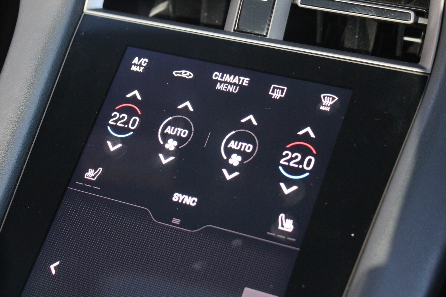 Used Porsche Taycan 2021 for sale - 76292367: Photo 18