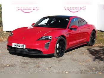 Used Porsche Taycan 2021 for sale - 76292367: Photo