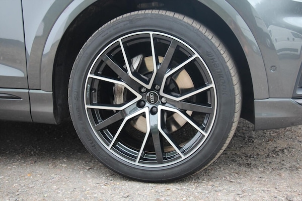 Used Audi Q8 2019 for sale - 75618355: Photo 7