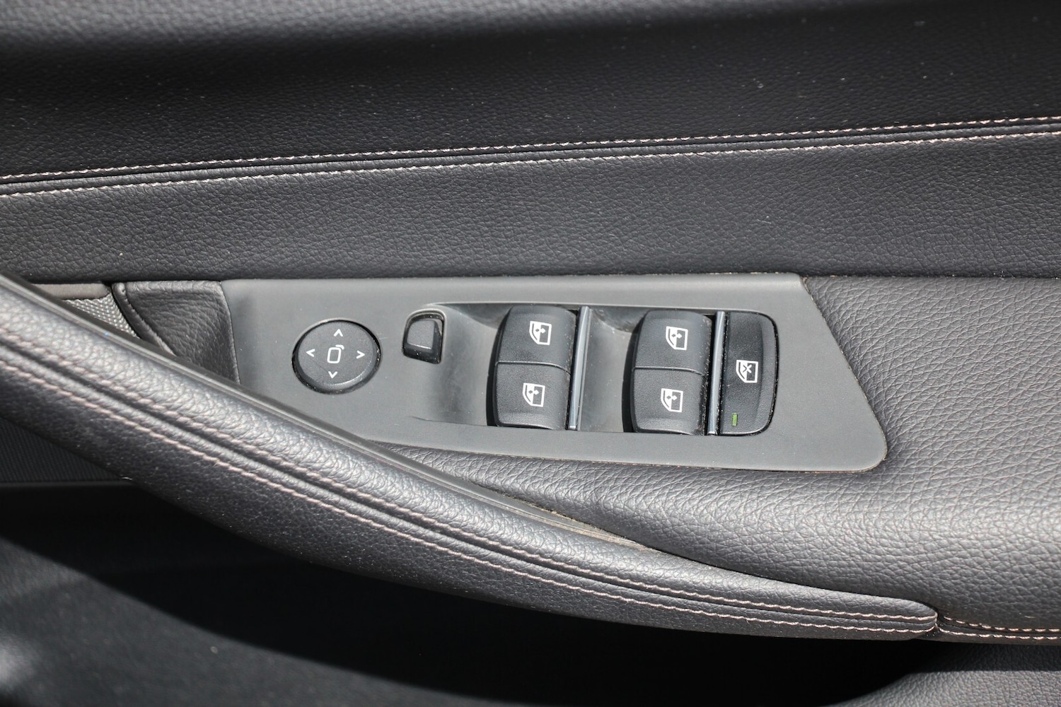 Used BMW 5 Series 2018 for sale - 76716598: Photo 20