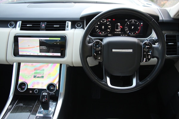 Used Land Rover Range Rover Sport 2018 for sale - 76181266: Photo 16