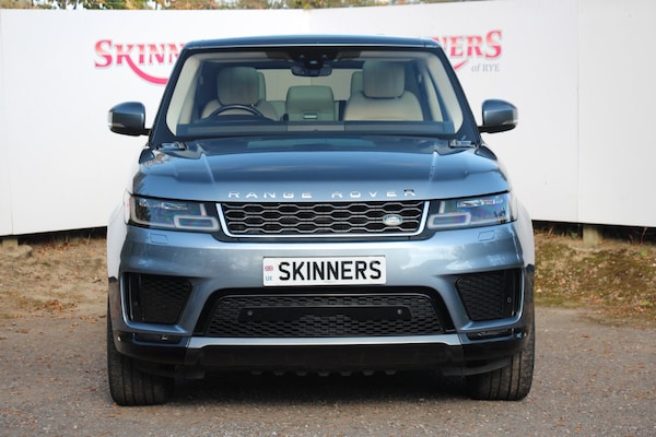 Used Land Rover Range Rover Sport 2018 for sale - 76181266: Photo 2